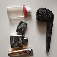 vintage pipa e accendini