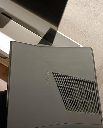 Xbox360Slim 250Gb+ bundle giochi 