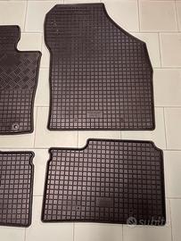 Tappetini in gomma Suzuki IGNIS  dal 2016