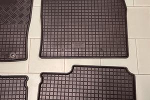 Tappetini in gomma Suzuki IGNIS  dal 2016