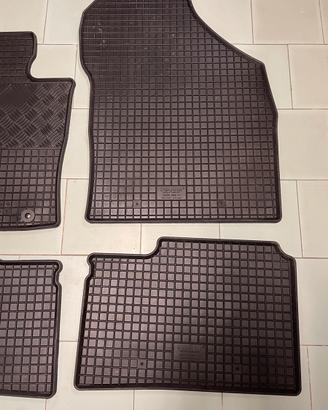 Tappetini in gomma Suzuki IGNIS  dal 2016