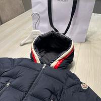 Piumino moncler 12/18 mesi