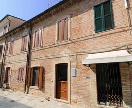 CASA SEMINDIPENDENTE A PORTO SAN GIORGIO