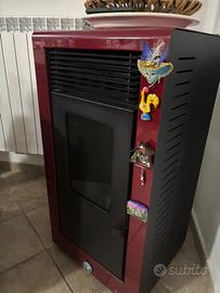 Stufa a pellet KARMEK ONE funzionante + Tubo di sc