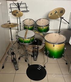 Batteria acustica WHD+Piatti Meinl+Sordine Evans