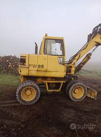 Escavatore Gommato PW95 Komatsu