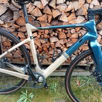 Bicicletta gravel Bianchi Arcadex