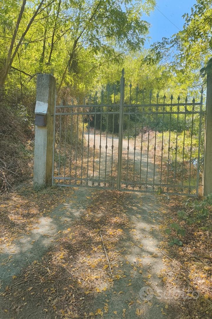Villa bifamiliare multipiano con terreno - Vista 5
