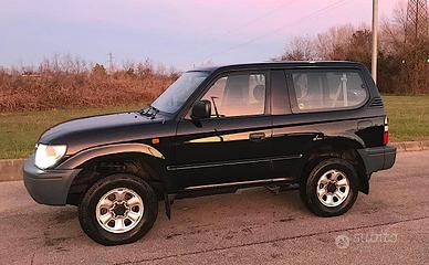 Toyota Land Cruiser KZJ90