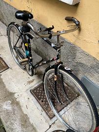 Taurus anni '50 – freni interni, manopole legno,