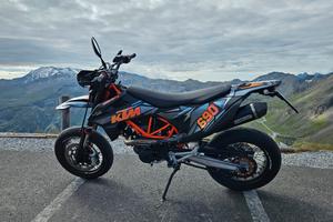 KTM SMC-R  690 A2