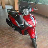 Piaggio Medley 150