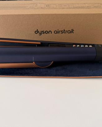 Dyson airstrait