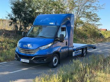 Iveco Carroattrezzi 35s 18 3000diesel 2020