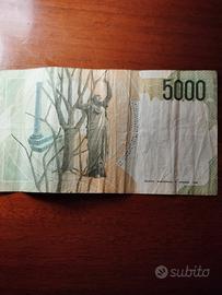 Banconota Italia  Lire 5.000 serie LD Anno 1985