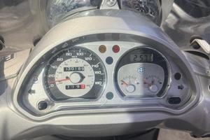 Beverly 300 Tourer targa polacca