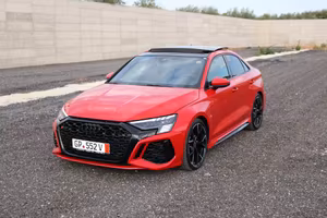 Audi Rs3 2.5 tfsi quattro s-tronic vmax 295 km/h