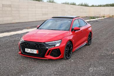 Audi Rs3 2.5 tfsi quattro s-tronic vmax 295 km/h