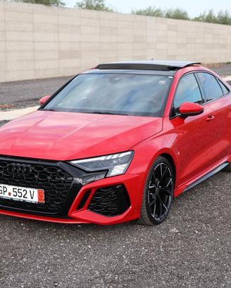 Audi Rs3 2.5 tfsi quattro s-tronic vmax 295 km/h