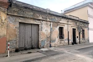 CASA SEMINDIPENDENTE A PORTO TORRES