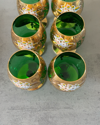 Servizio vintage di 6 calici in vetro verde smeral
