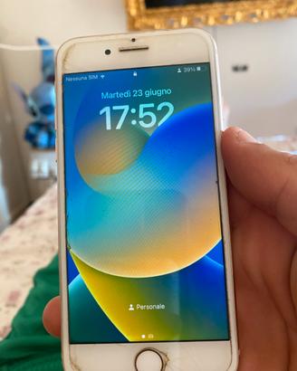 iPhone 8