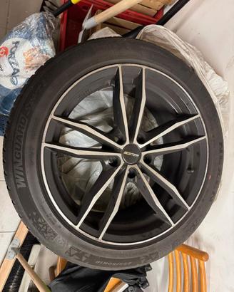 Cerchi e gomme invernali (usate)