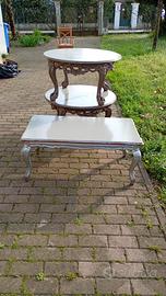 Tavoli con zampe lavorate