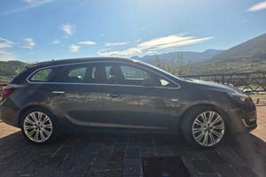 Opel astra 1.7 CDTI 130cv 2013