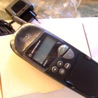 TELEFONO  CELLULARE  MOTOROLA  D170   ANNI 90