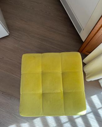 pouf giallo