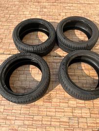 Gomme 225/45R17 Pirelli invernali RunFlat