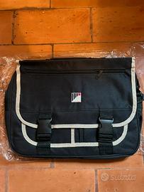 Borsa porta PC / laptop nera – come nuova