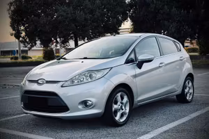 Ford Fiesta 1.4 TDCi 70cv 5 Porte Titanium Per Neo