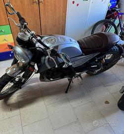 Moto 250