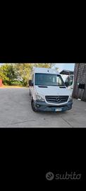 Mercedes Sprinter 319