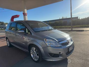 Opel Zafira 1.9 16V CDTI 120cv Enjoy 7 POSTI