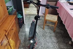 Monopatino elettrico