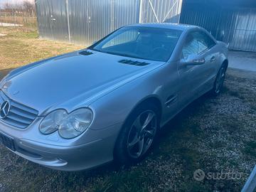 Mercedes Benz 350 SL