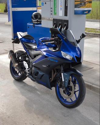 Yamaha R3 2023