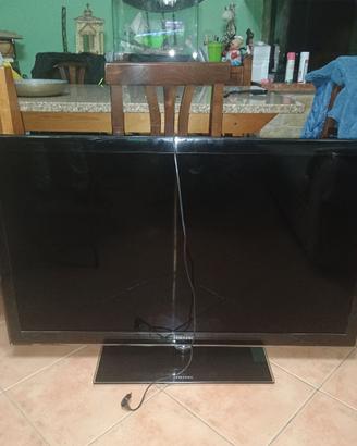 TV LCD 46 pollici