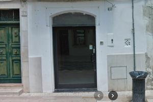 Locale commerciale Corso Manfredi