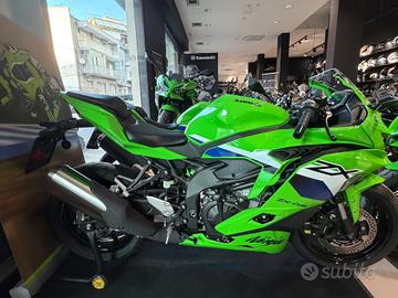 Kawasaki Ninja ZX - 4 RR 2026 PRONTA CONSEGNA