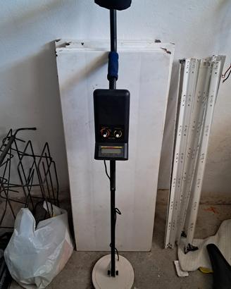Metal detector MD-318A