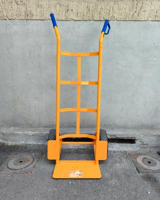 Carrello a due ruote porta tutto trasporti
