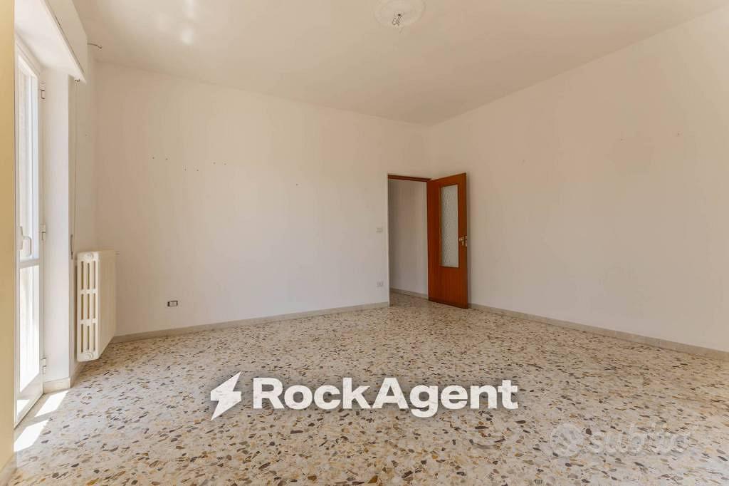 Apartment in Bari, Carbonara di Bari, Municipio 4 - Vista 6
