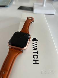 Apple Watch SE 2020 40 mm Gold