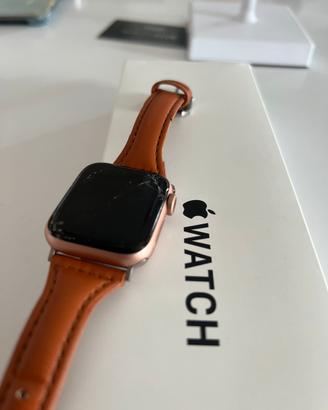 Apple Watch SE 2020 40 mm Gold