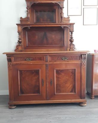 Credenza Umbertino lombarda