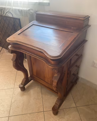 Antico scrittoio davenport in noce vintage